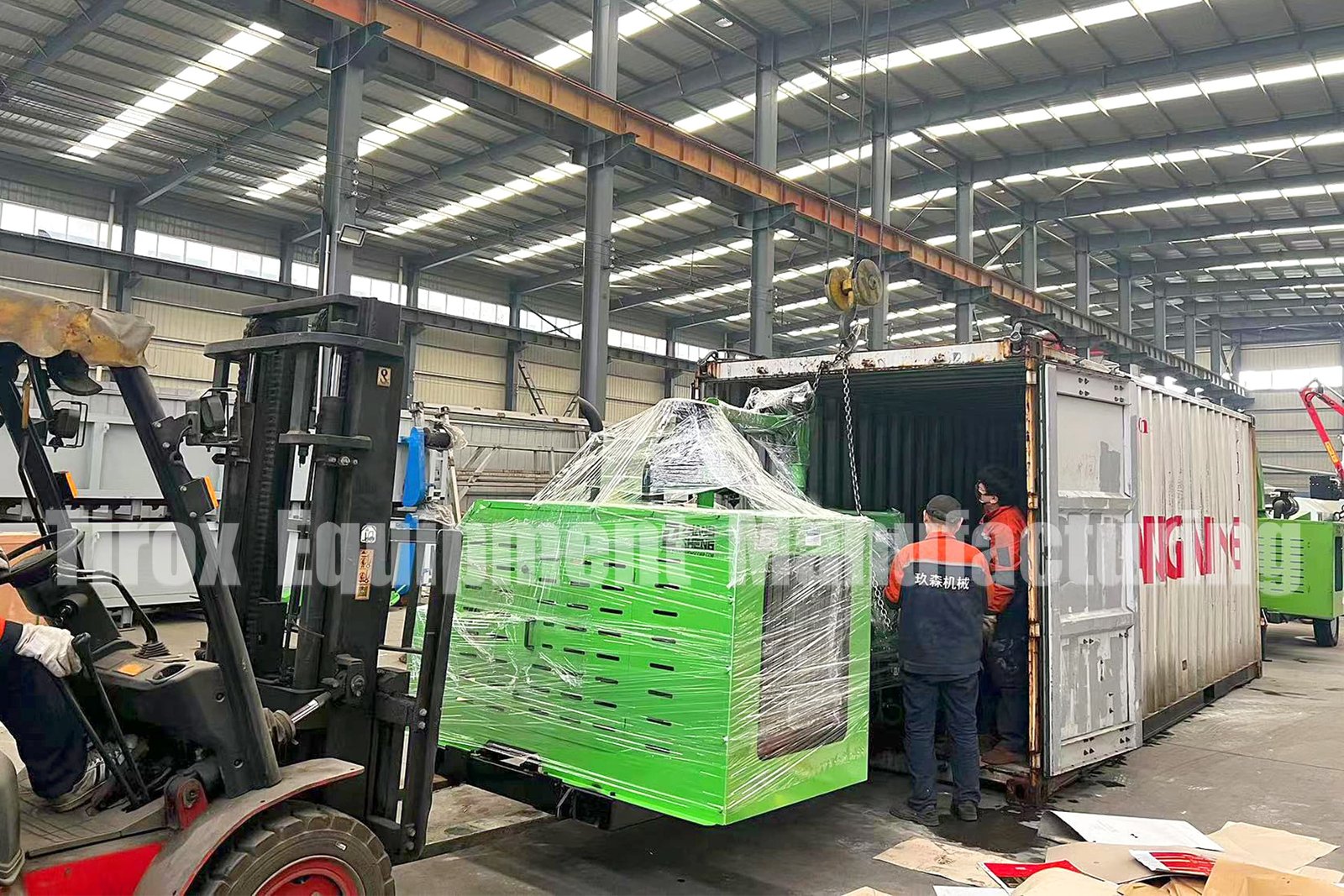 Equipment Shipments · 03
